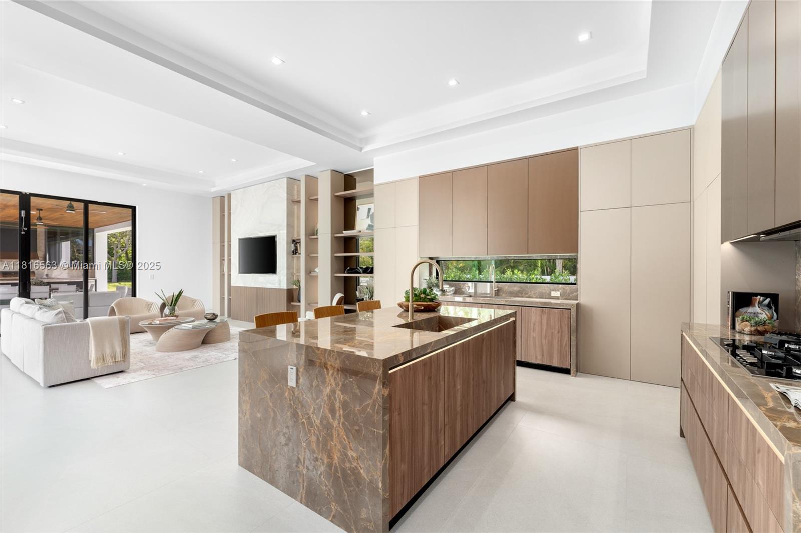 SUDLOW PARK - Residential