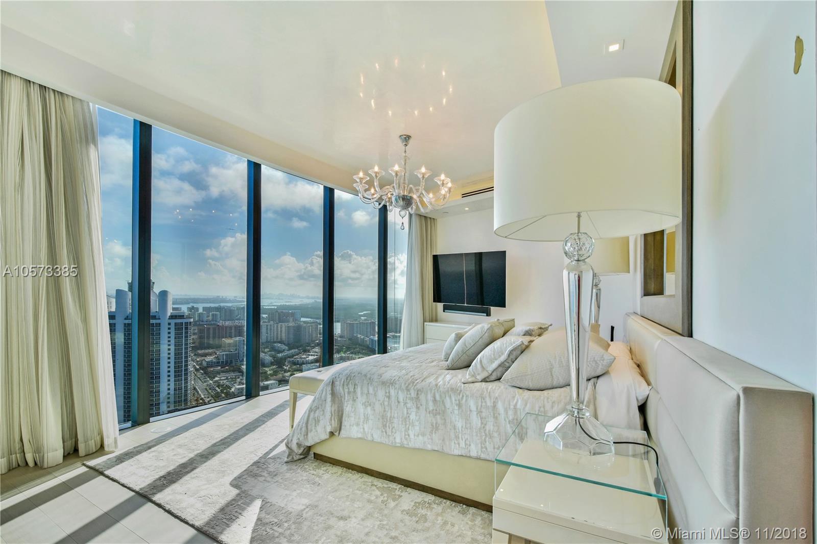 Porsche Tower - Residential