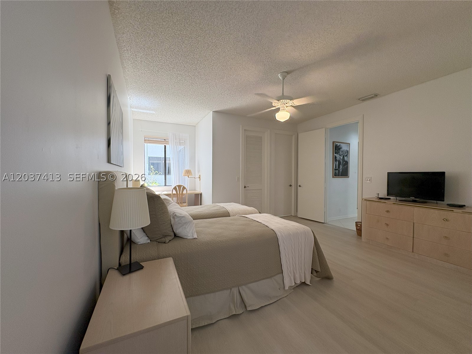 WINDSOR WAY 1 - Residential Lease