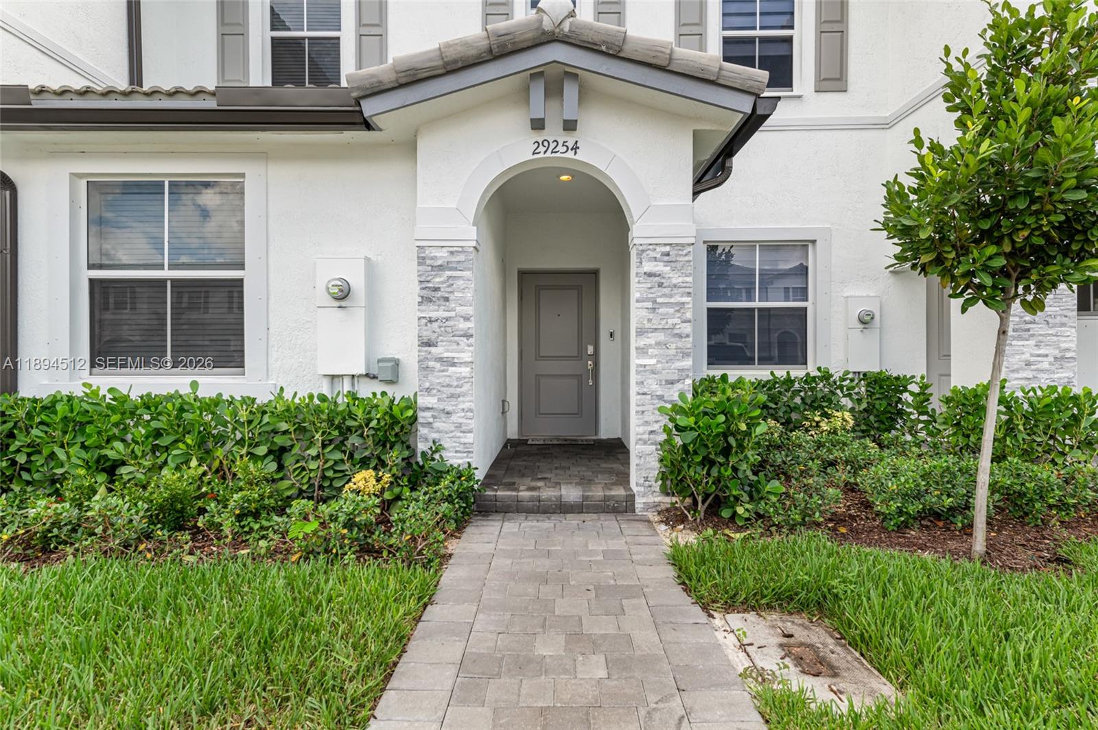 Cedar Pointe - Residential