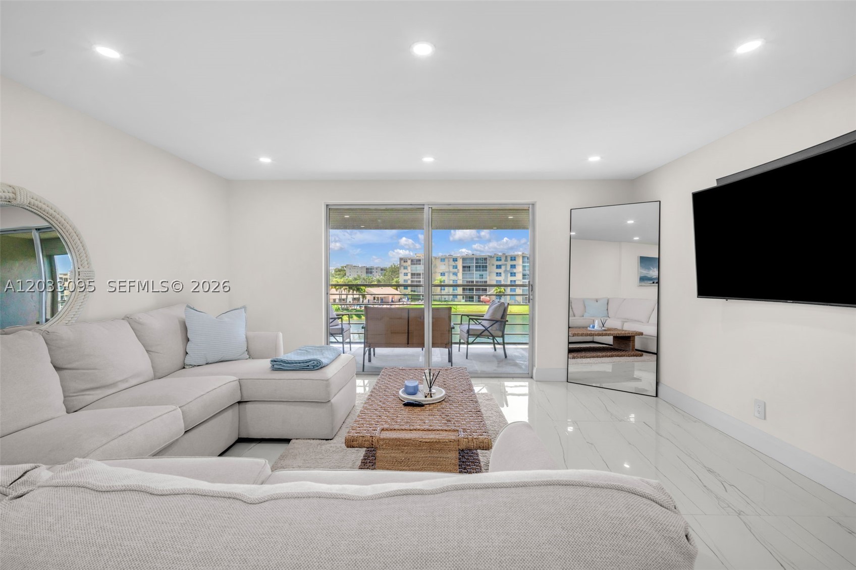MEADOWBROOK LAKES VIEW CO - Residential Lease