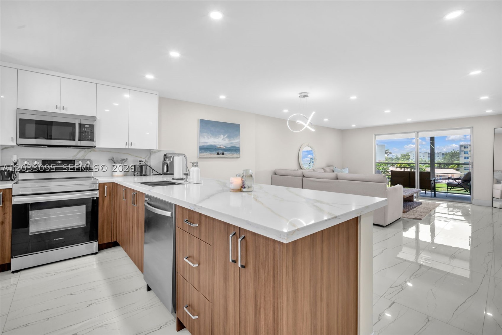 MEADOWBROOK LAKES VIEW CO - Residential Lease