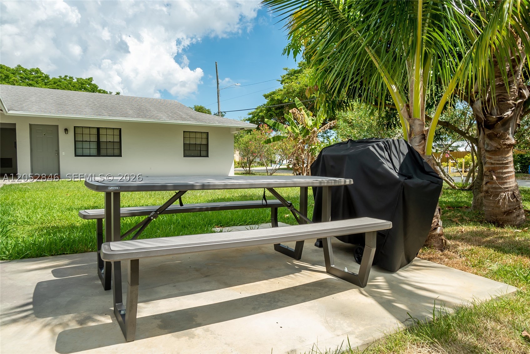 OAKLAND PARK SECOND ADD - Residential Income