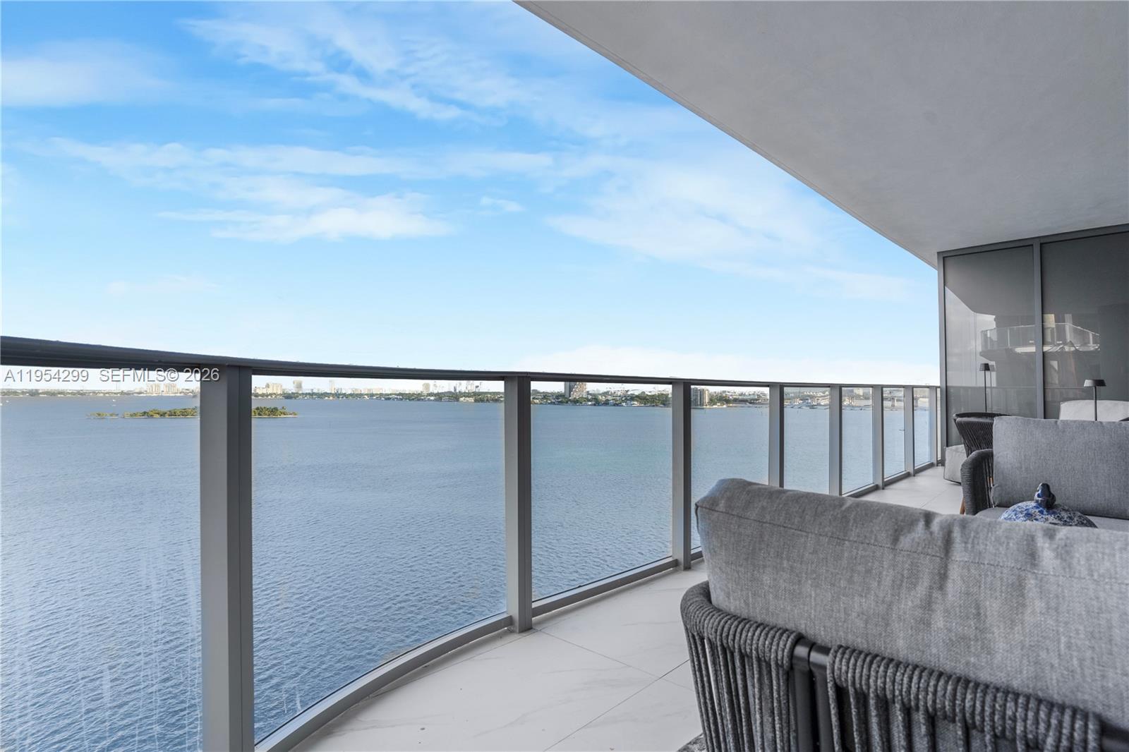 ARIA RESERVE SOUTH - Residential