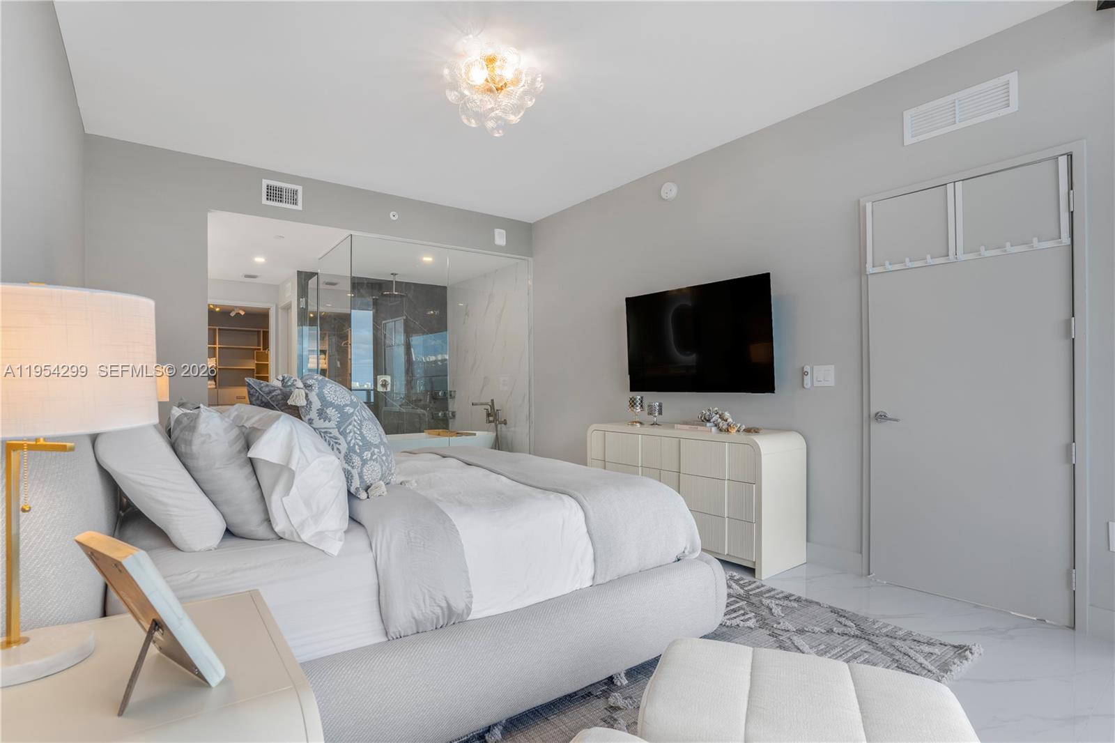 ARIA RESERVE SOUTH - Residential