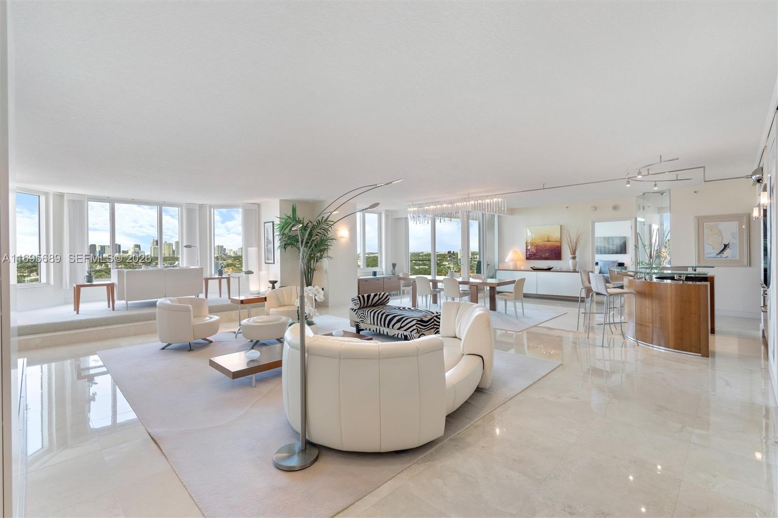 HARBOURAGE PLACE CONDO - Residential