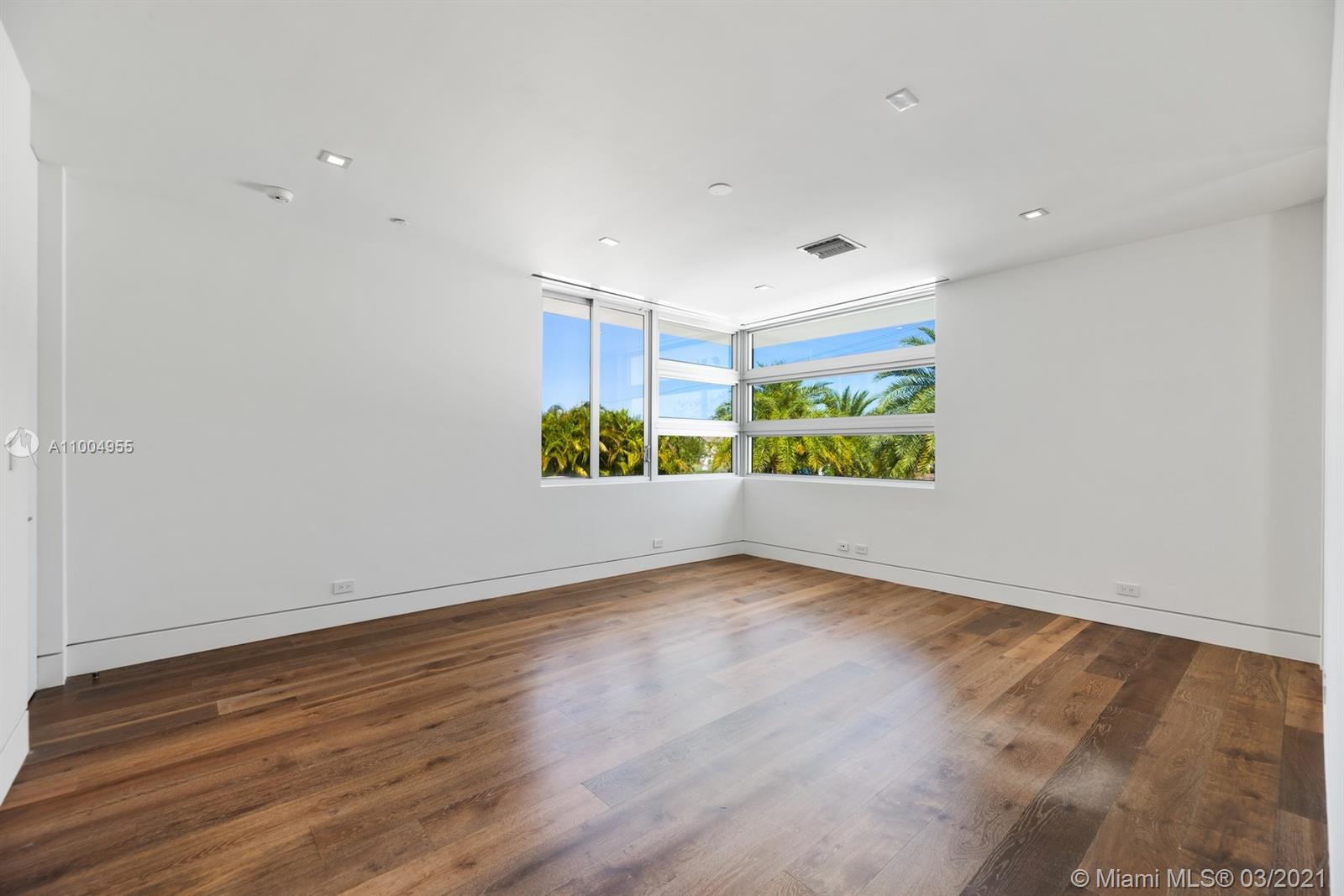 CORAL RIDGE - Residential