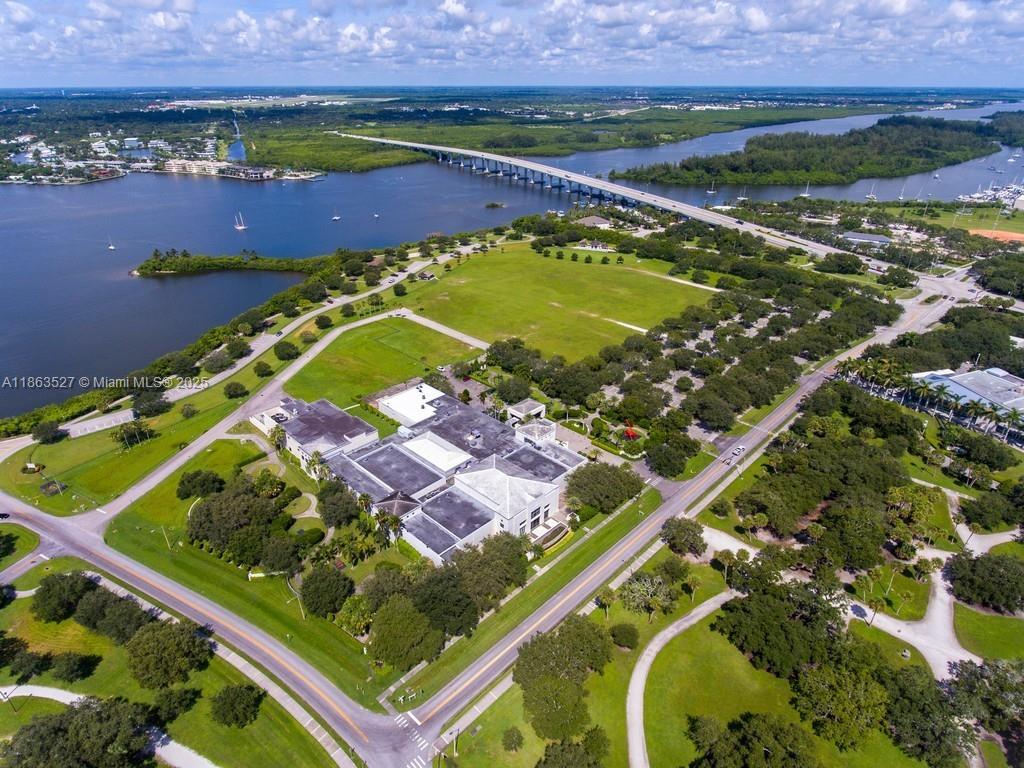 Rock Ridge - Residential