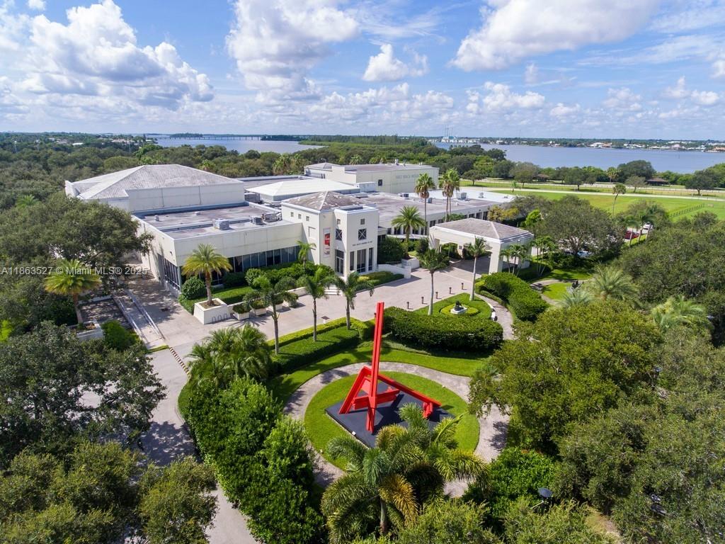 Rock Ridge - Residential