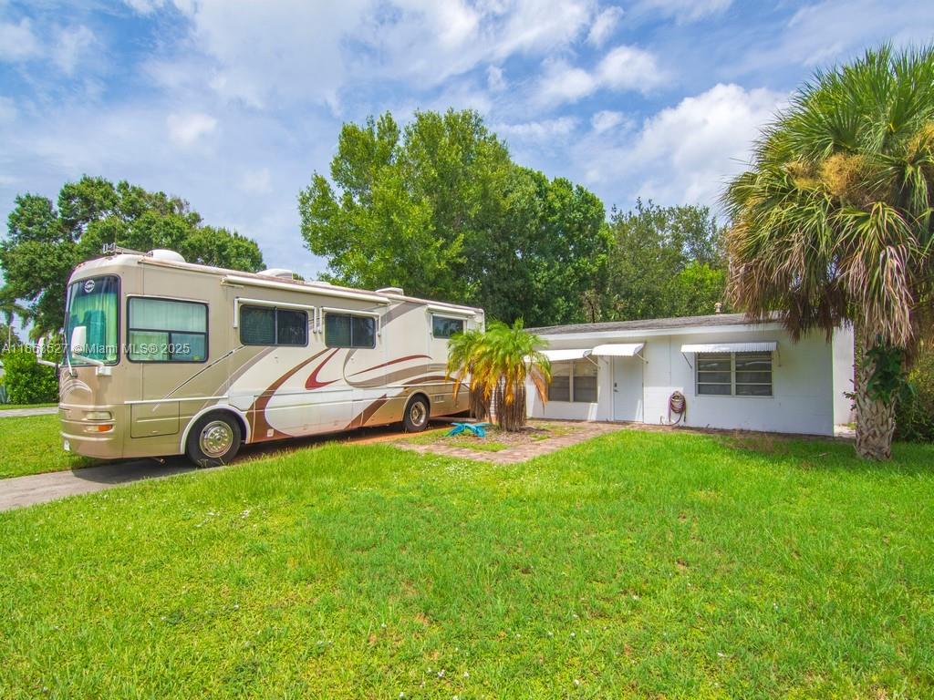 Rock Ridge - Residential