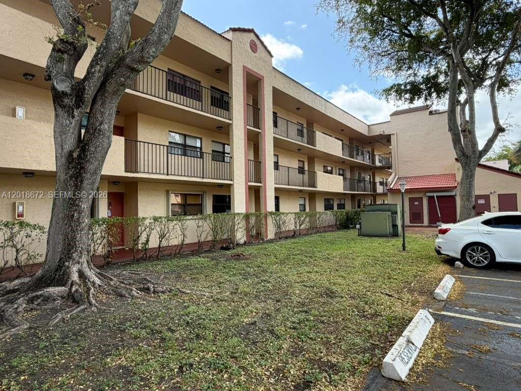 Beautiful 2-bedroom, 2-bath unit located in Miramar Club. Ideal for investors or end-users. Recent updates include kitchen refacing with new hinges, new flooring, and fresh paint throughout. Features washer and dryer inside the unit, 1 assigned parking space plus ample guest parking. Conveniently located close to shopping, schools, and the Turnpike. Great opportunity in a well-located community. Seller motivated! Unit is part of a portfolio sale. Recent updates include kitchen refacing with new hinges, new flooring, and fresh paint throughout.
