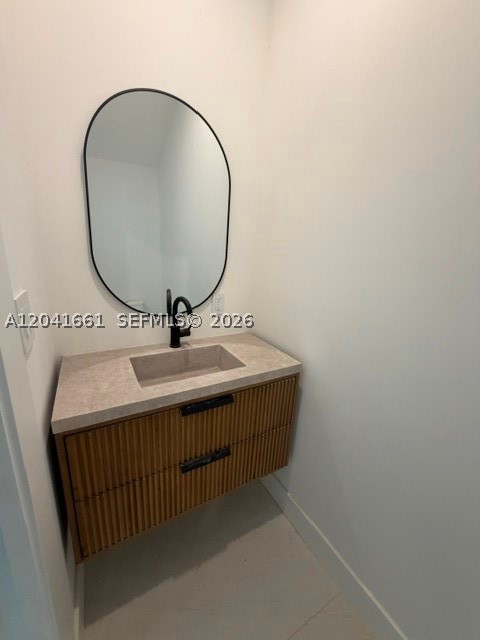 GARDEN CITY - Residential Lease