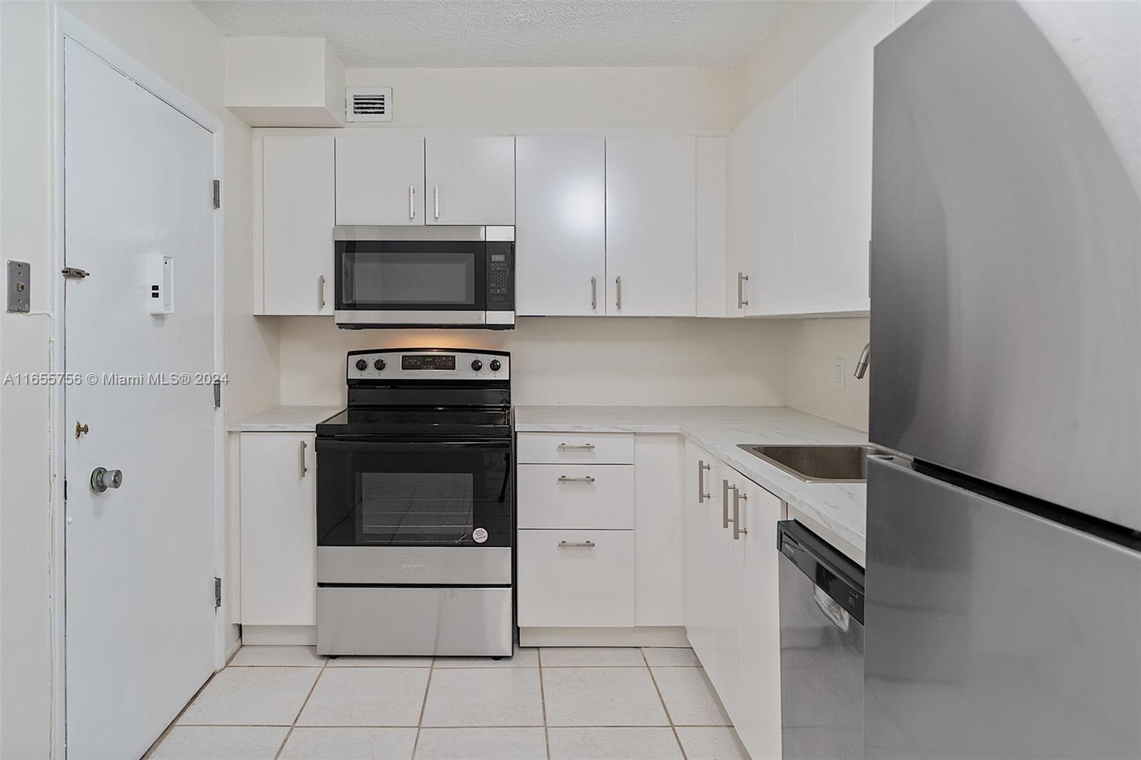 Island Terrace Condo - Residential Lease