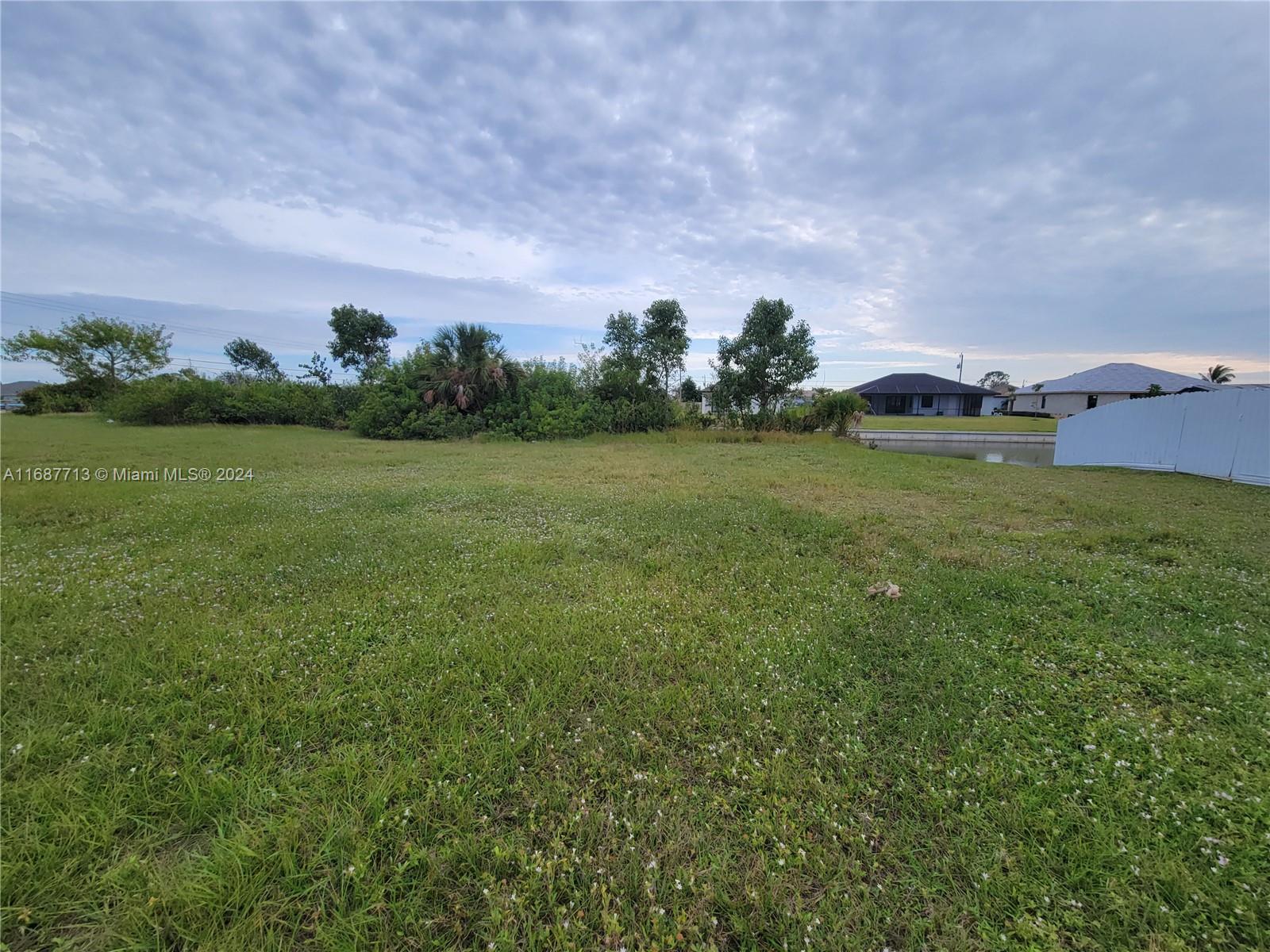 Cape Coral - Land
