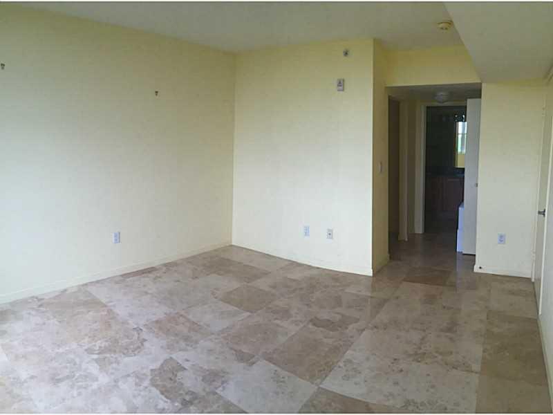 BREEZE CONDO - Residential Lease
