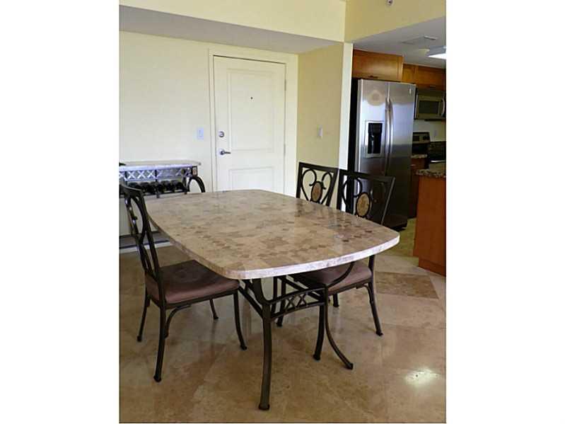 BREEZE CONDO - Residential Lease