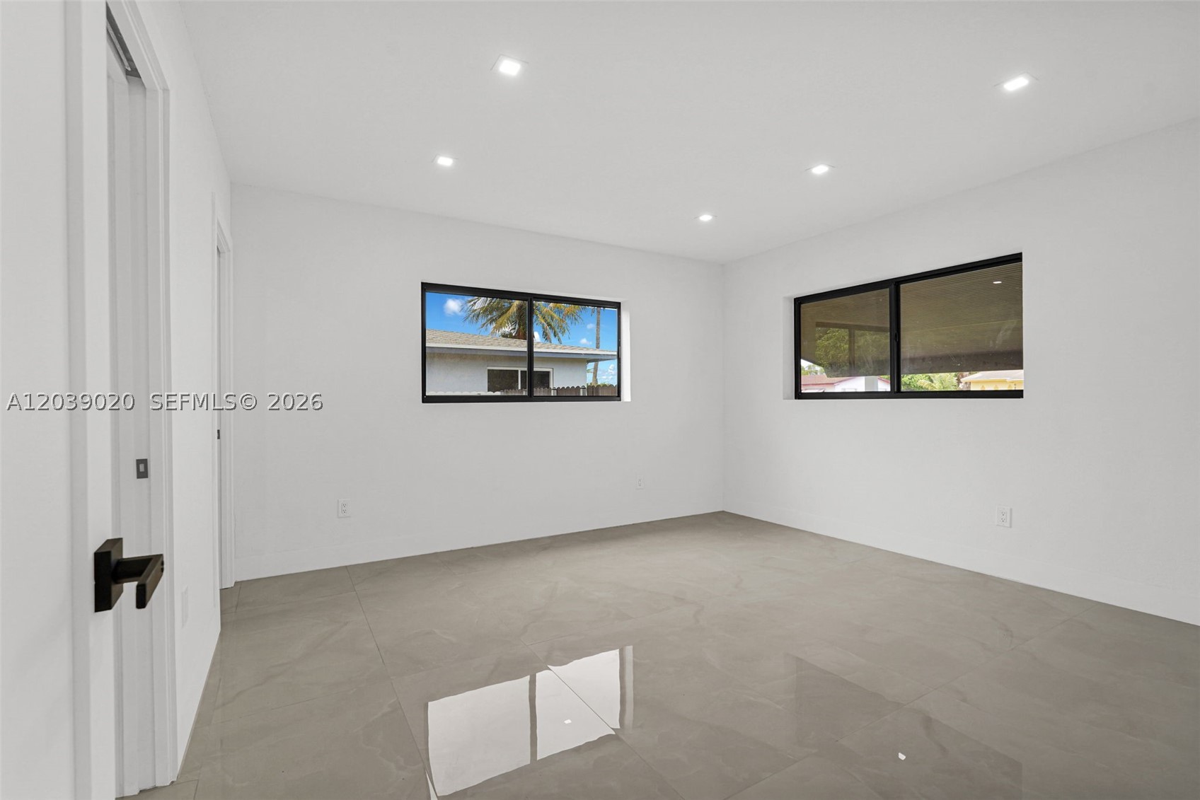 REALSITE ESTATES SEC 1 - Residential