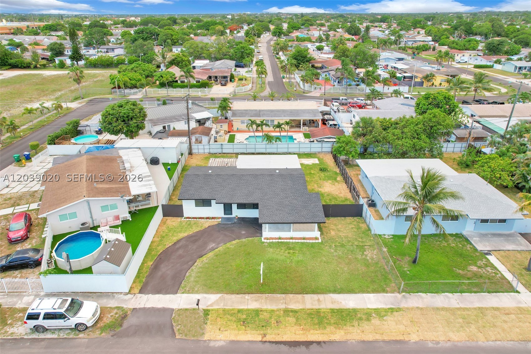 REALSITE ESTATES SEC 1 - Residential