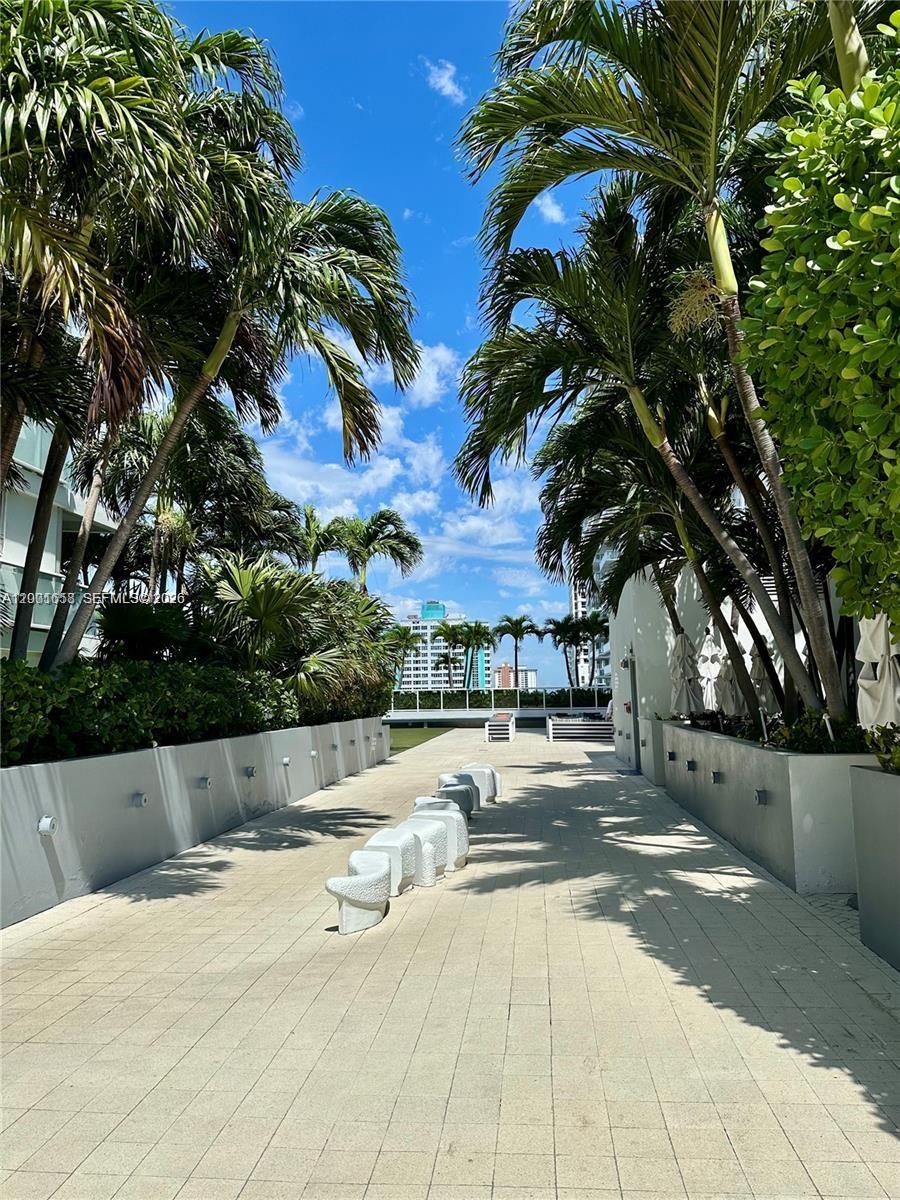 FORT LAUDERDALE RESIDENCE - Residential