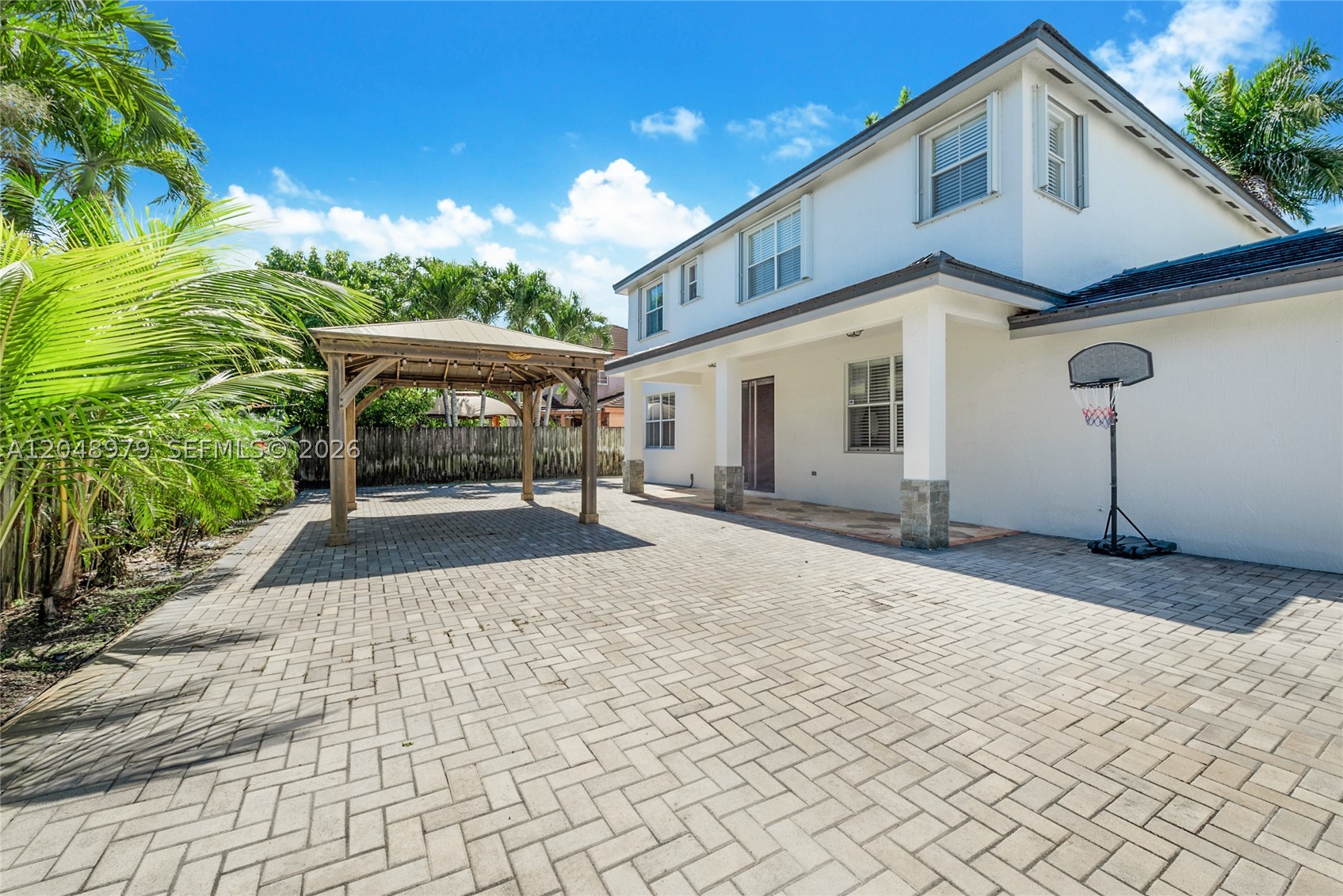 COUNTRYSIDE - Residential Lease