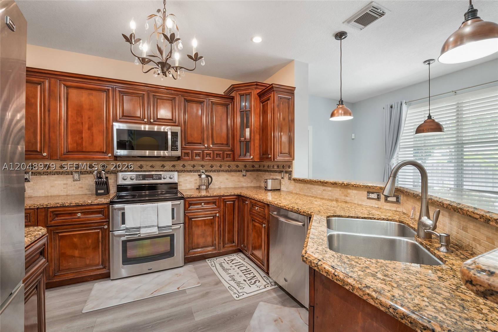 COUNTRYSIDE - Residential Lease