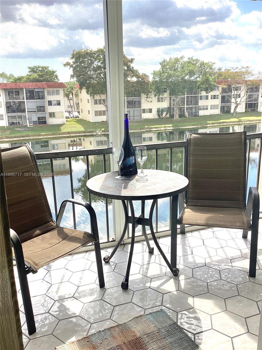 HOLLYBROOK GOLF - Residential