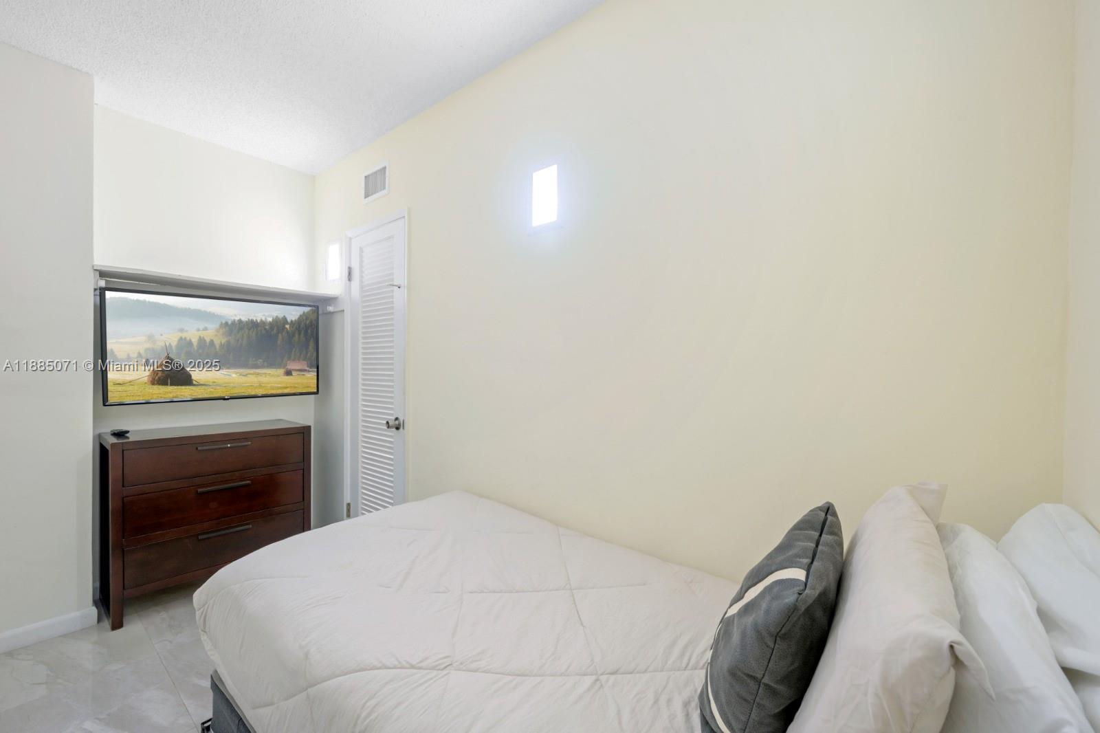 OCEAN RESERVE CONDO - Residential