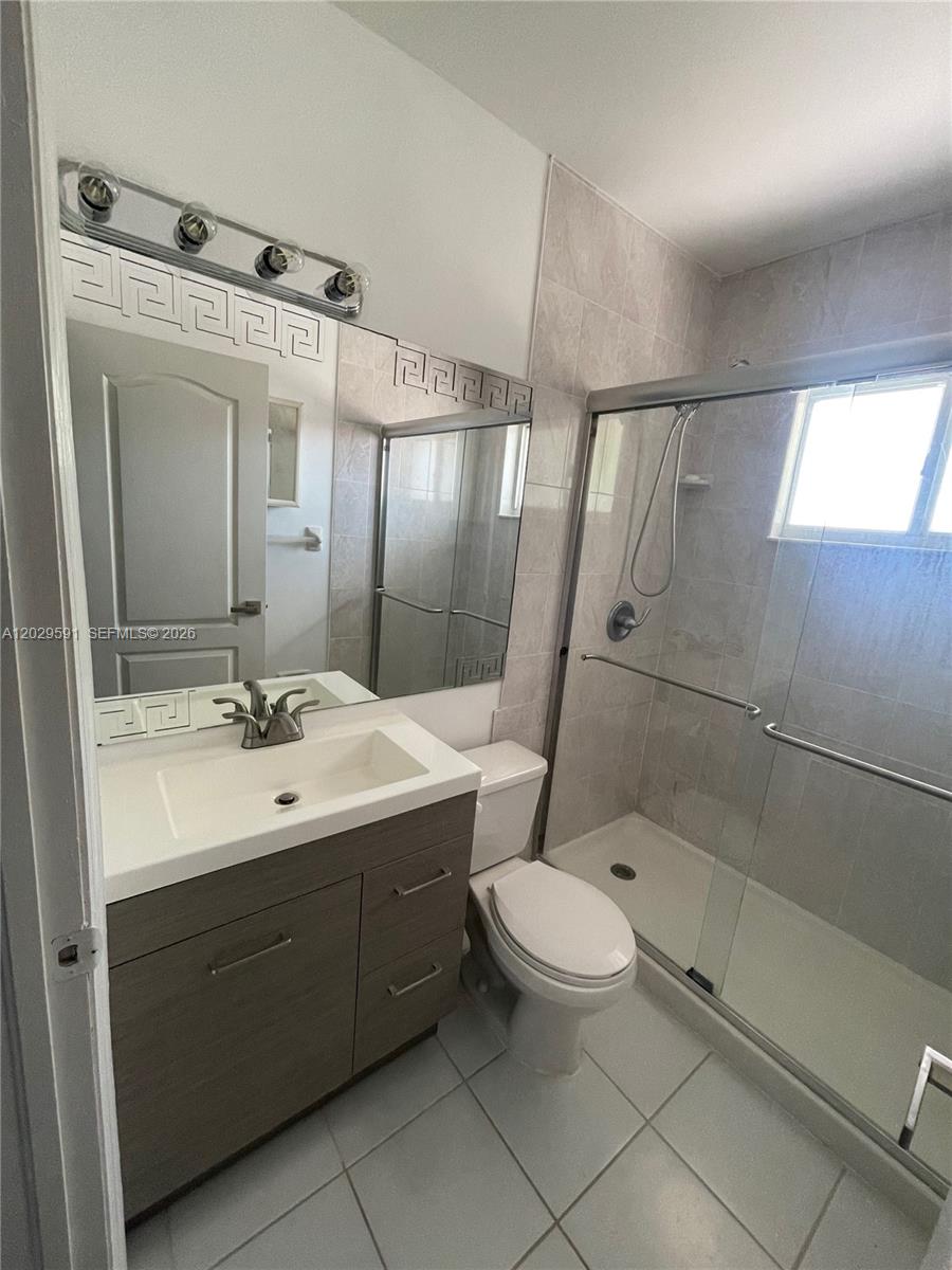 TOLEDO VILLAS CONDO - Residential Lease