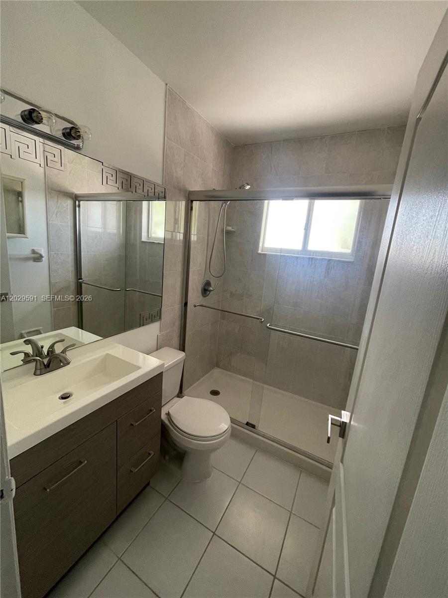 TOLEDO VILLAS CONDO - Residential Lease