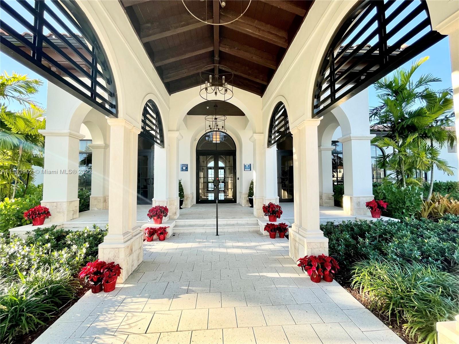 PARKLAND BAY - Residential