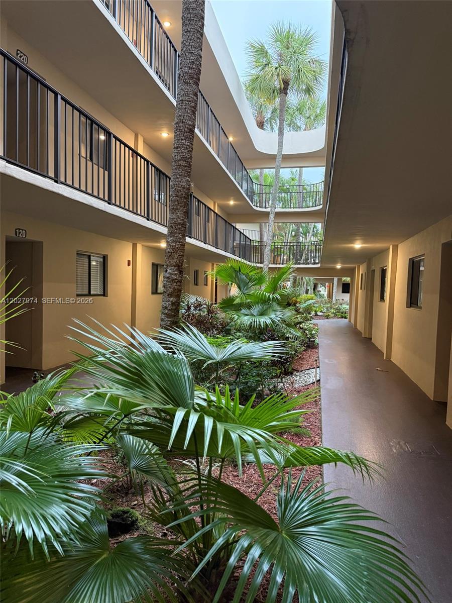 PALMETTO CONDO - Residential