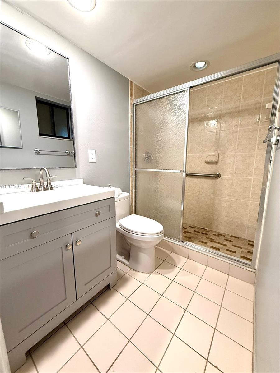 PALMETTO CONDO - Residential
