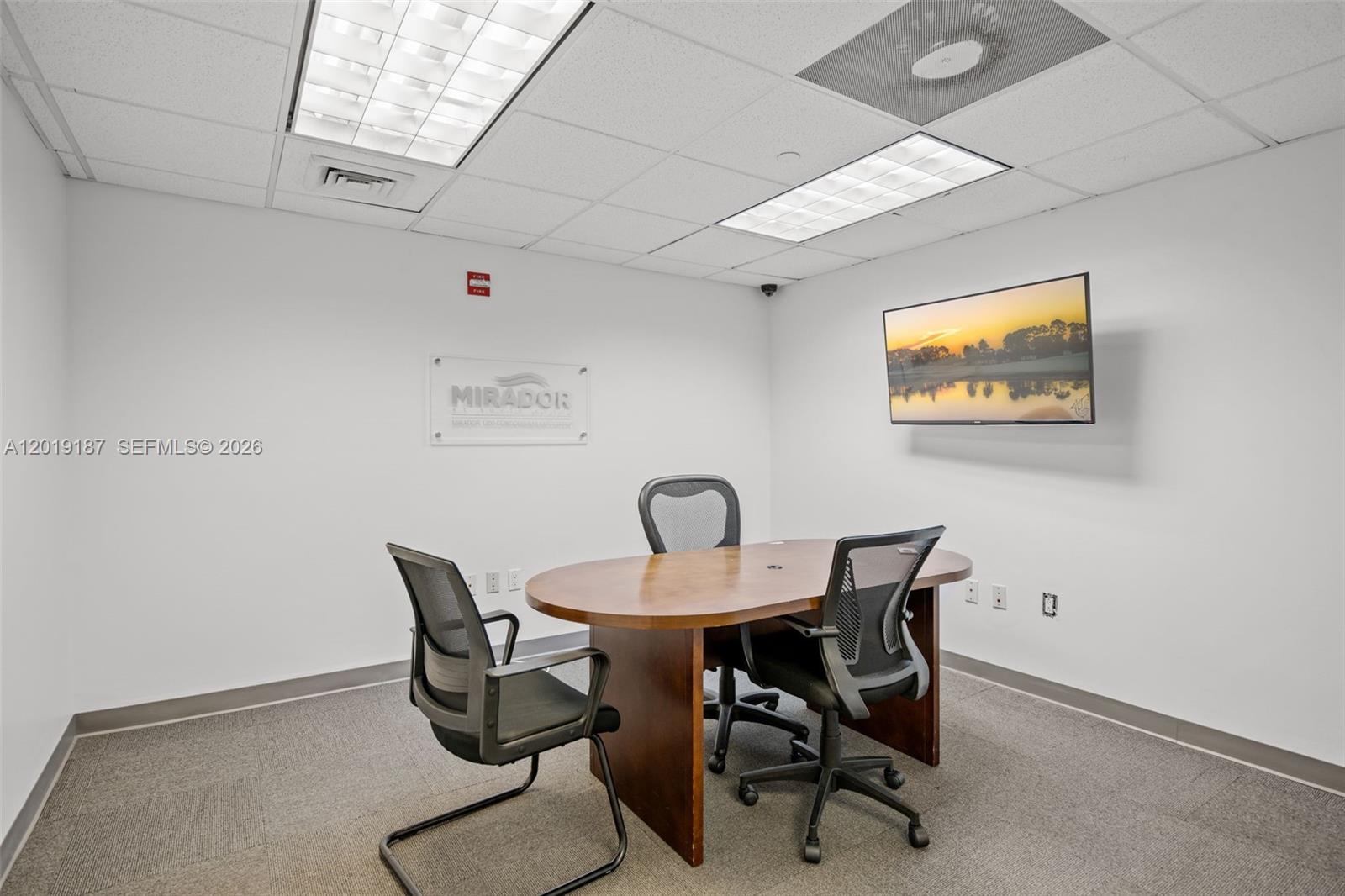 MIRADOR 1200 NORTH TOWER - Residential