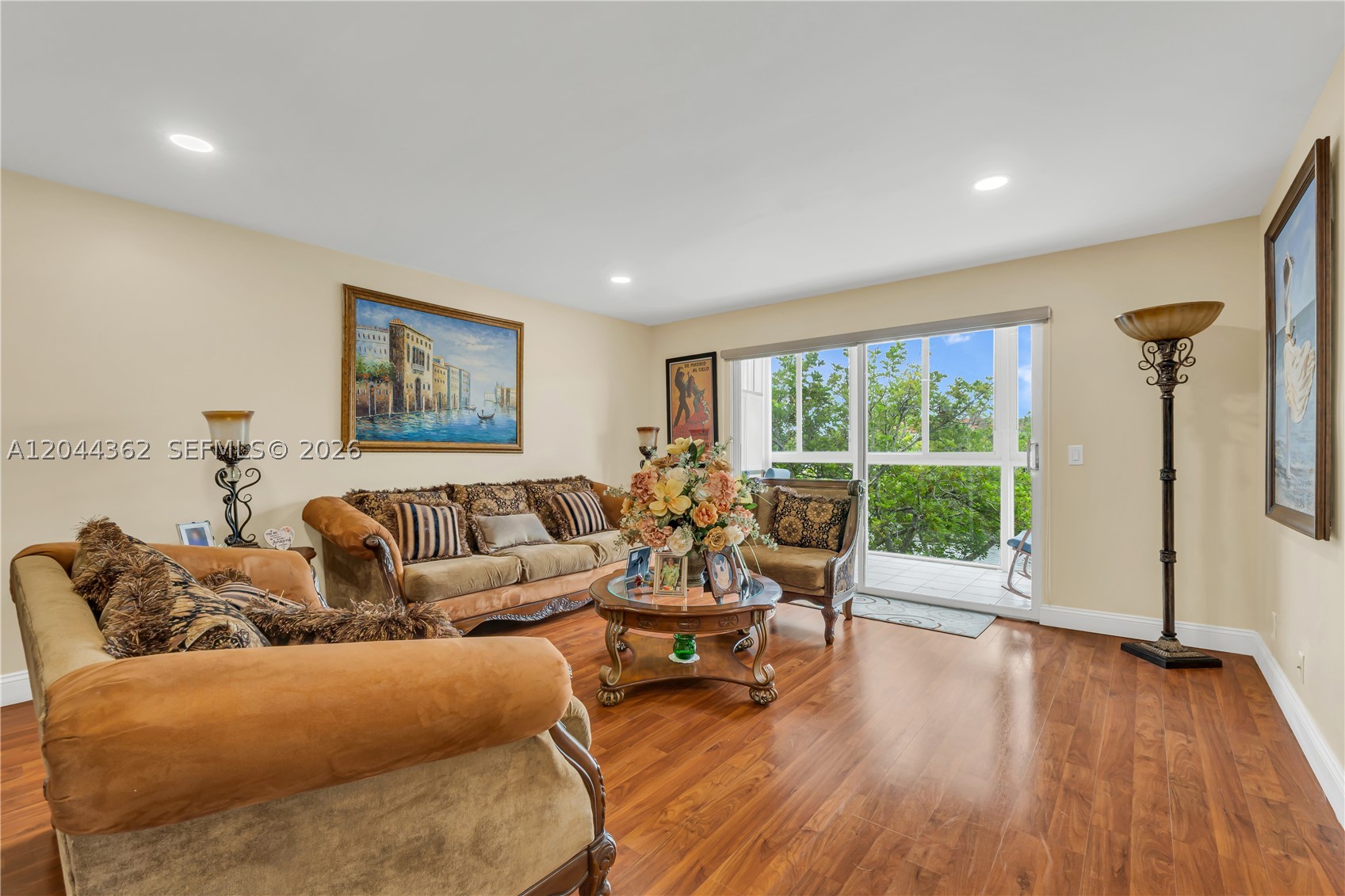 HAWTHORNE AT CENTURY VILL - Residential