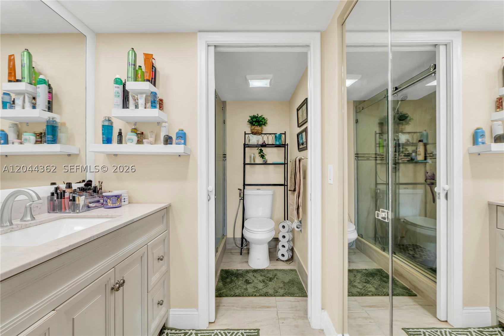 HAWTHORNE AT CENTURY VILL - Residential