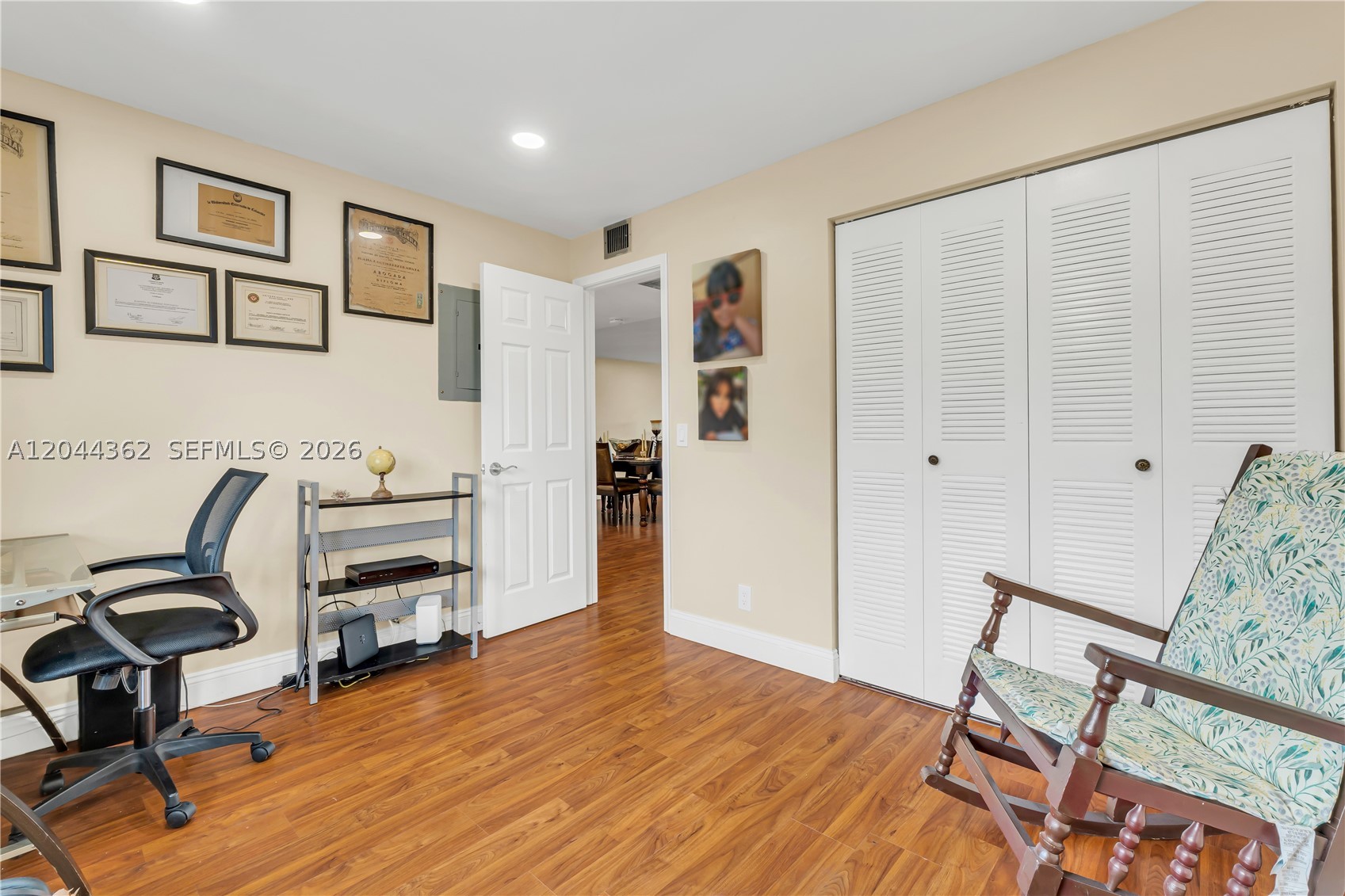 HAWTHORNE AT CENTURY VILL - Residential