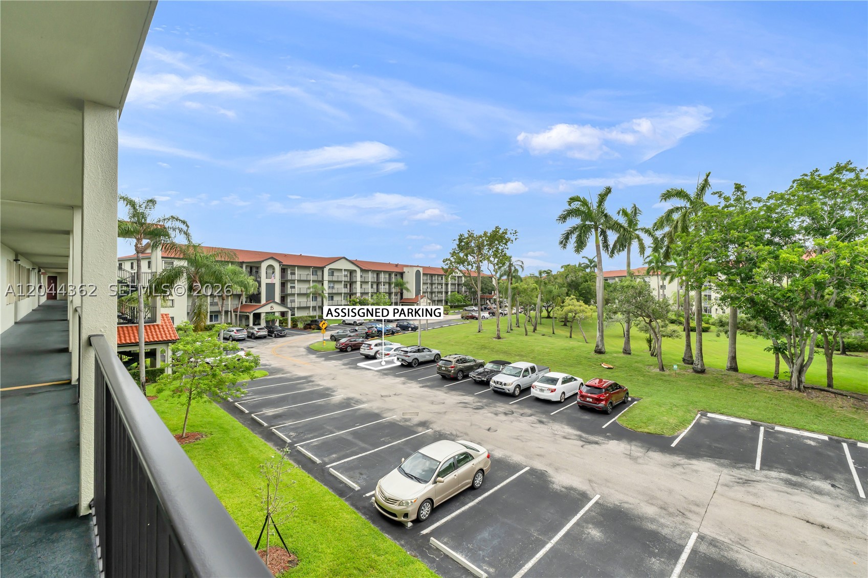 HAWTHORNE AT CENTURY VILL - Residential