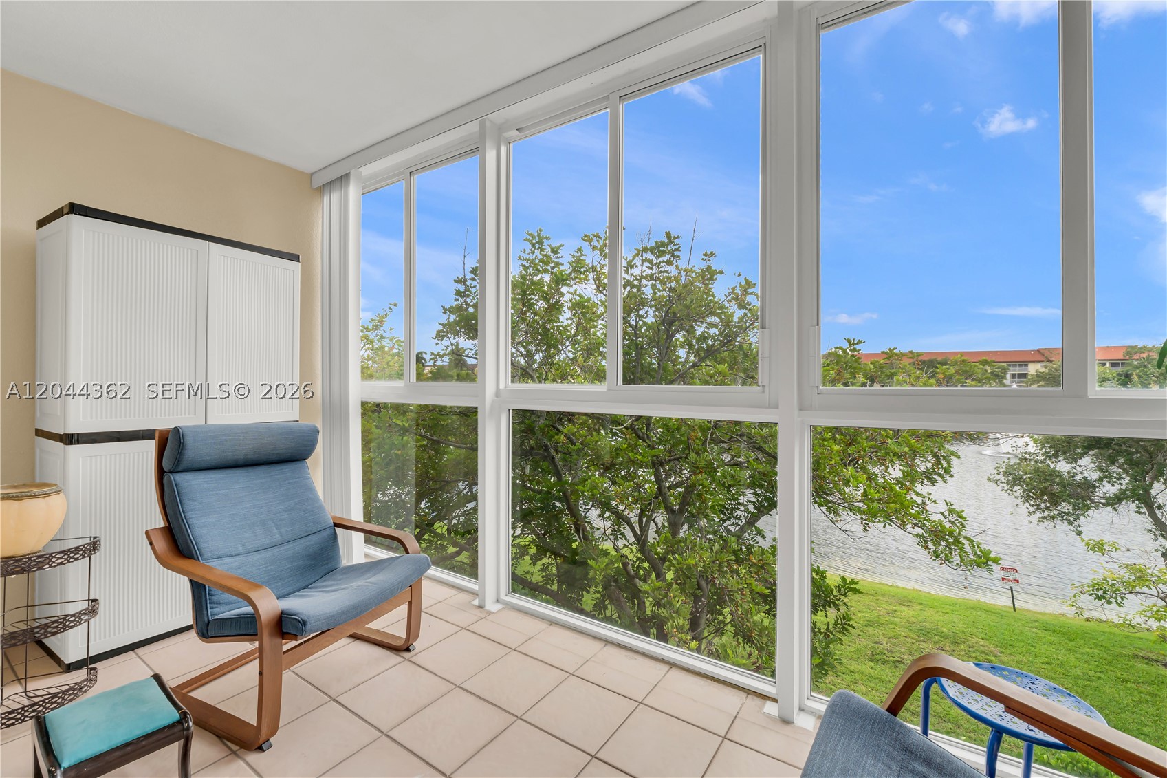 HAWTHORNE AT CENTURY VILL - Residential