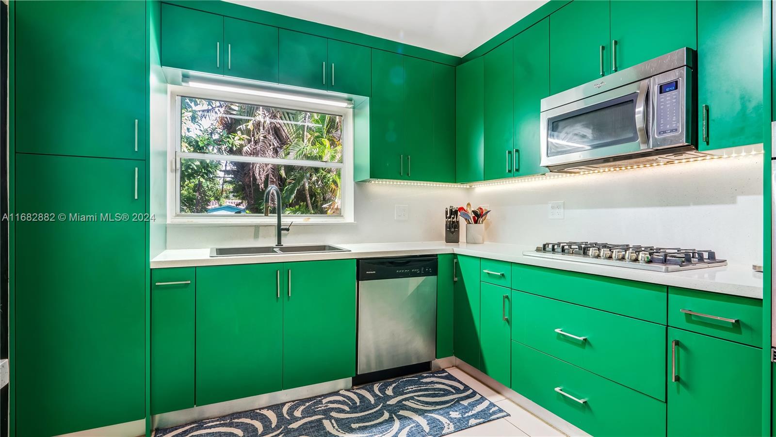 OAK RIDGE PARK - Residential