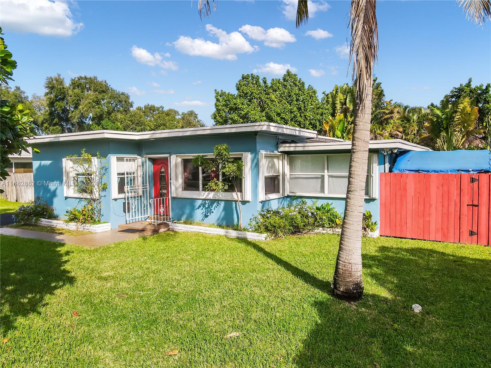 OAK RIDGE PARK - Residential