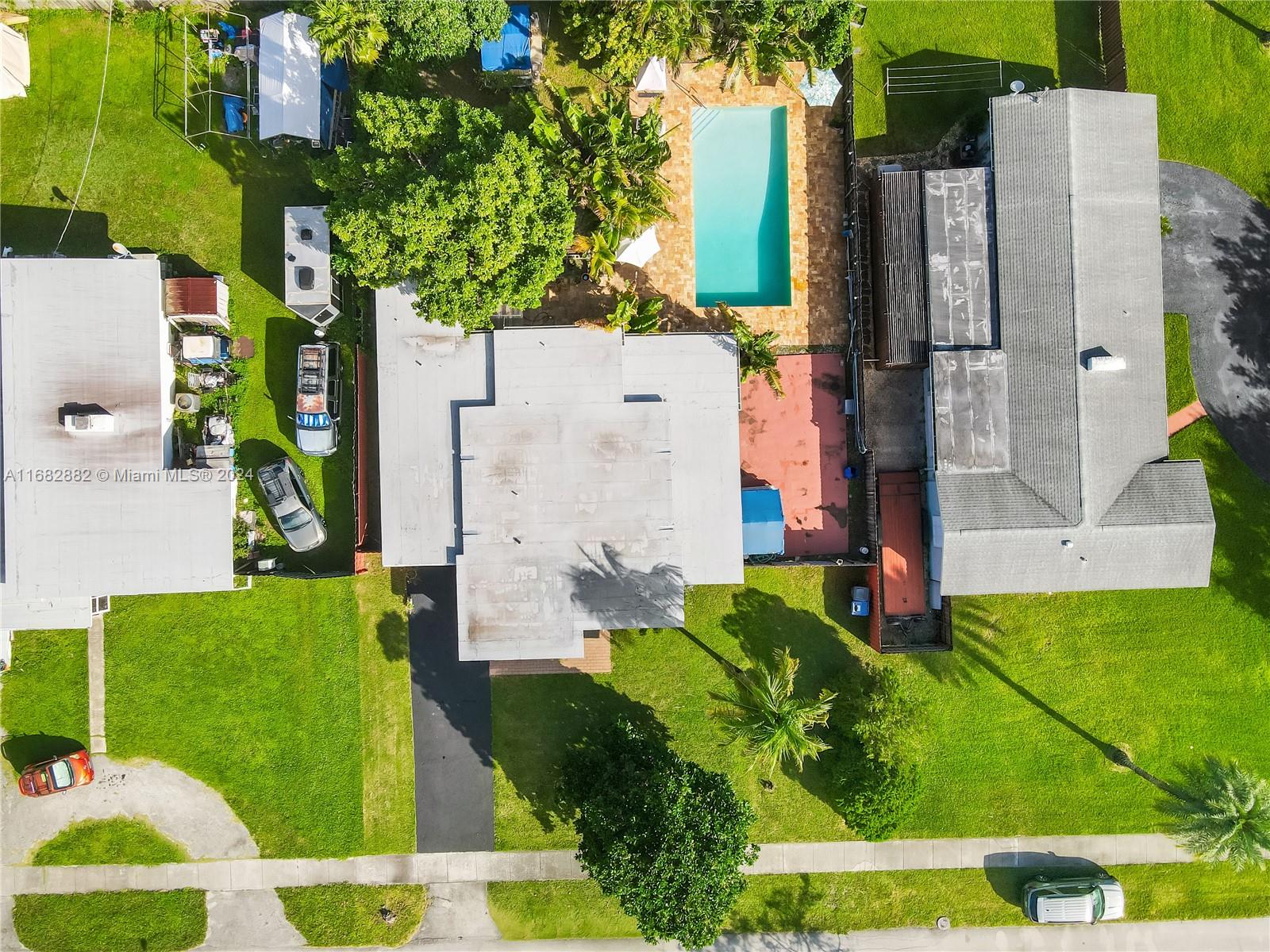 OAK RIDGE PARK - Residential