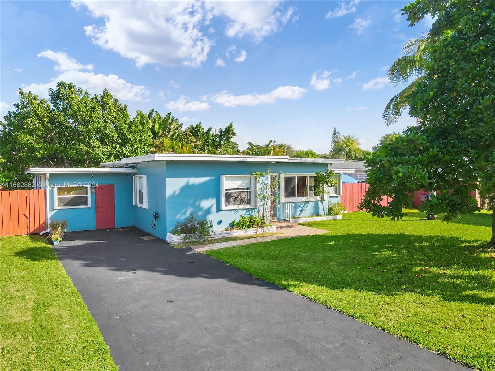OAK RIDGE PARK - Residential