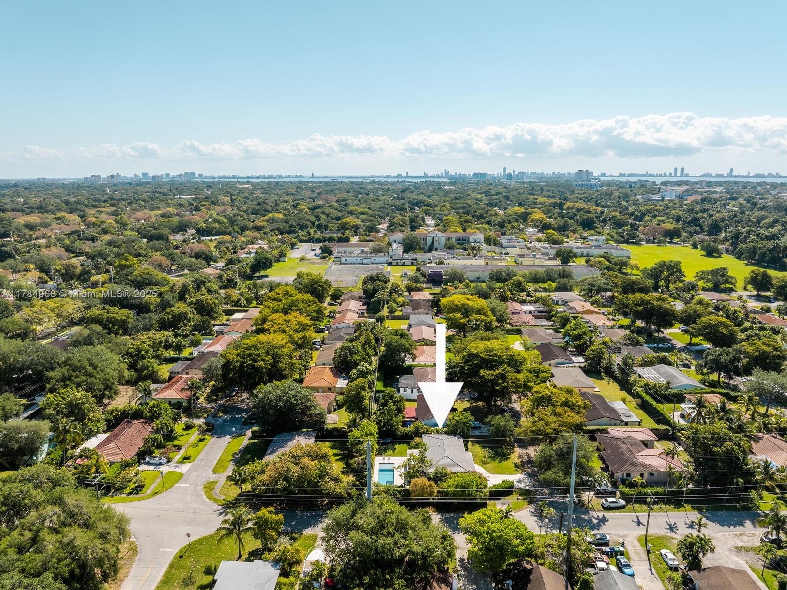 GLENDALE MANOR - Residential