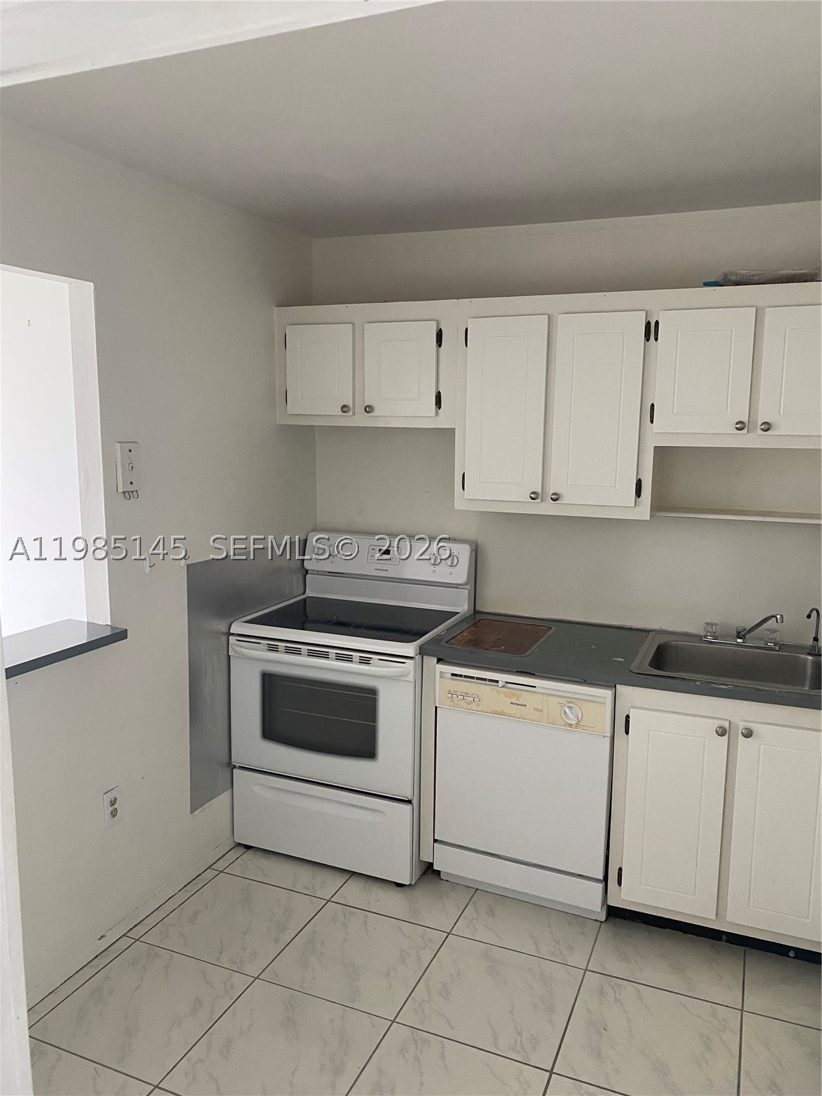 WOODSIDE APTS CONDO - Residential