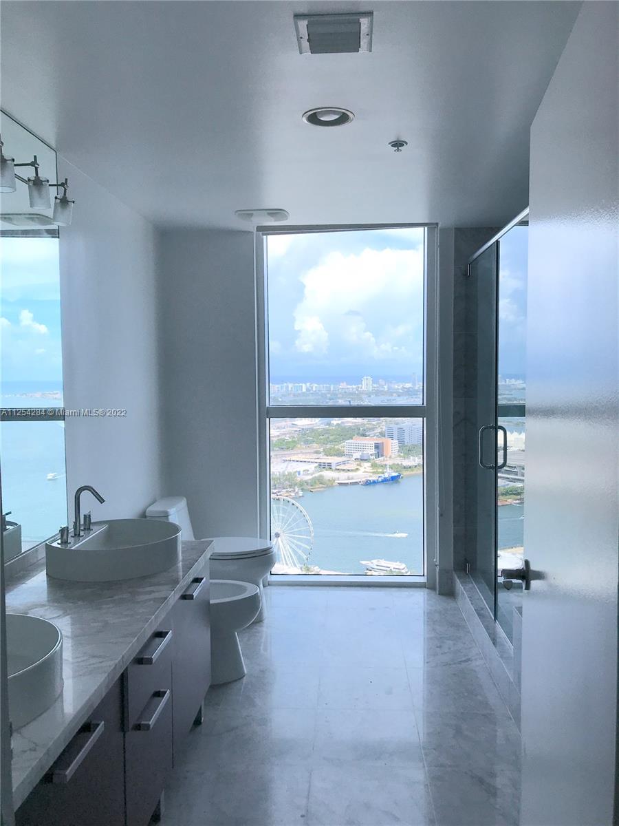 VIZCAYNE SOUTH CONDO - Residential Lease