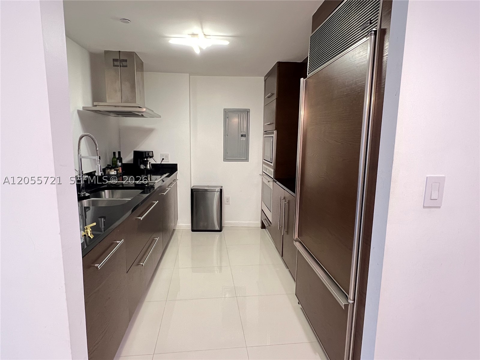 ICON BRICKELL NO TWO - Residential