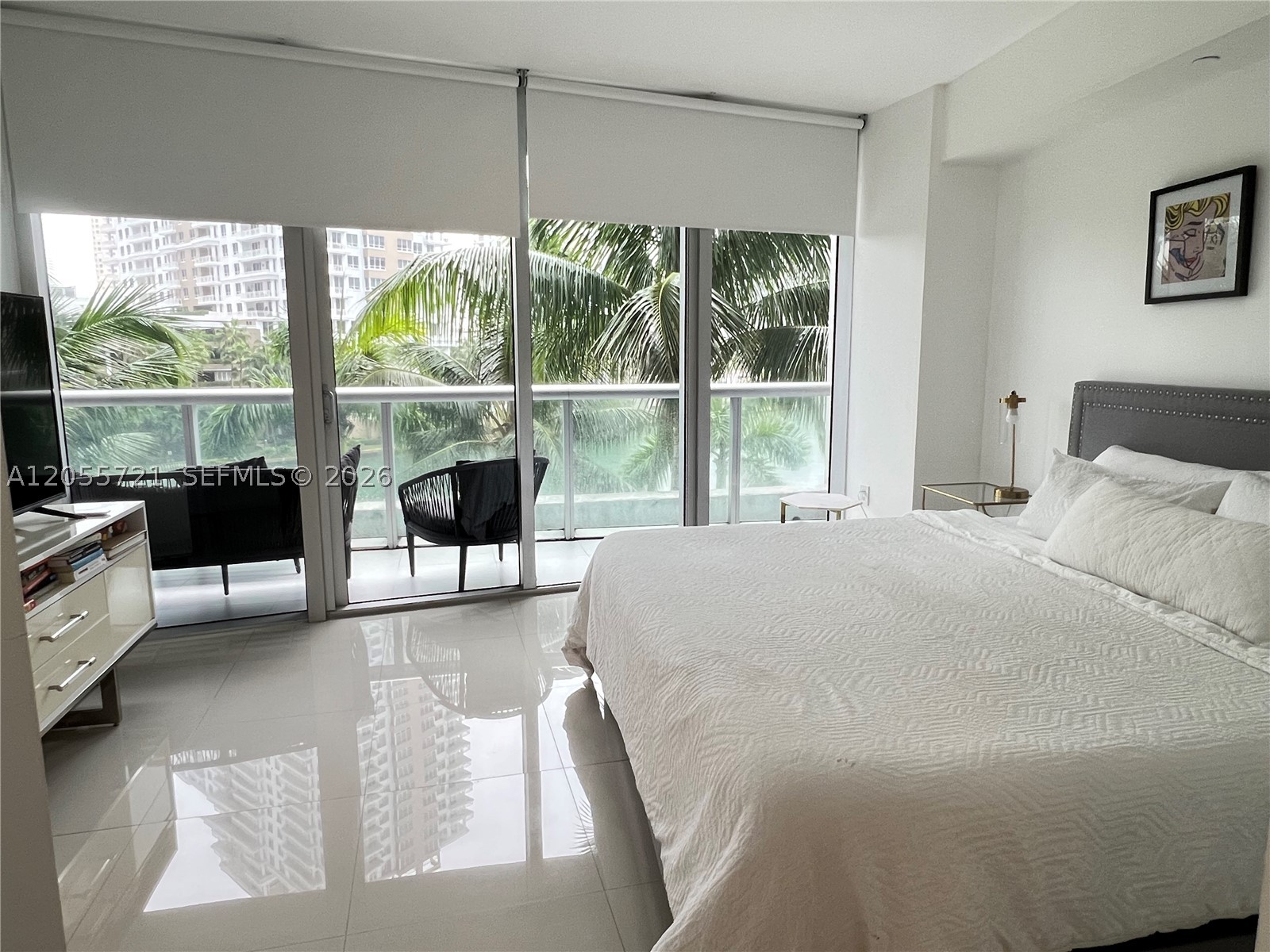 ICON BRICKELL NO TWO - Residential