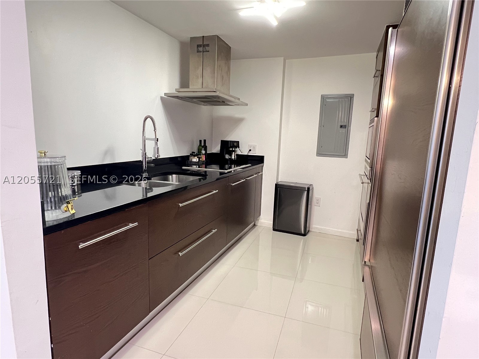 ICON BRICKELL NO TWO - Residential