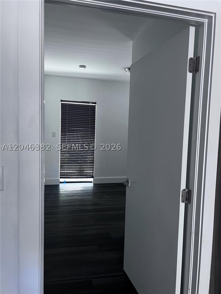 551/557 MICHIGAN CONDO - Residential