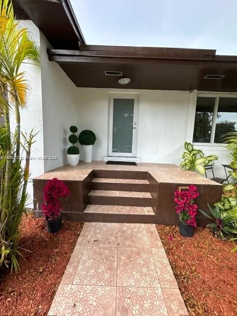 SAGA BAY SEC 1 PT 7 - Residential Lease